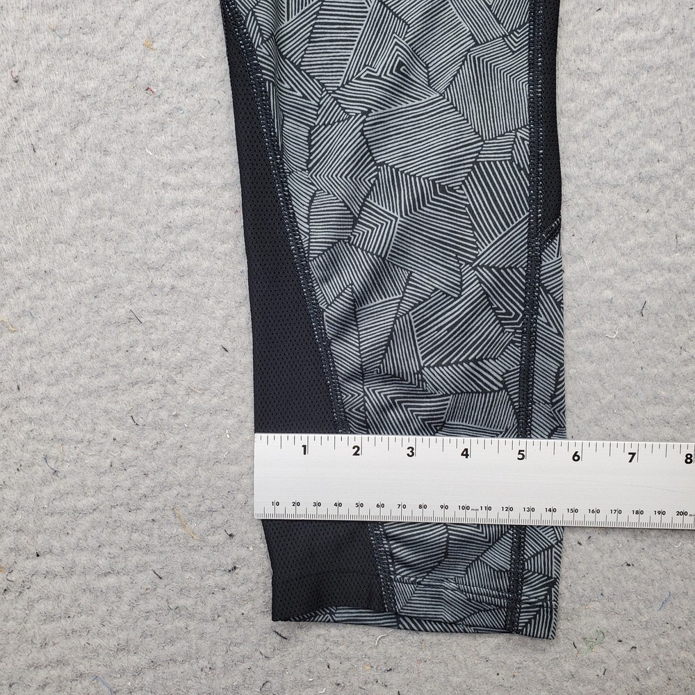 Nike Dri-FIT Capri Leggings Womens Medium Multi Geometric Running Yoga Athletic - Picture 5 of 10